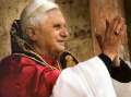 Desecretizare din pură prostie: au uitat actele privind vizita Papei în bar